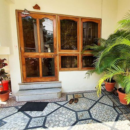 Aditya Premium Homestay- Furnished Air Conditioned- 2Bhk Jabalpur Dış mekan fotoğraf