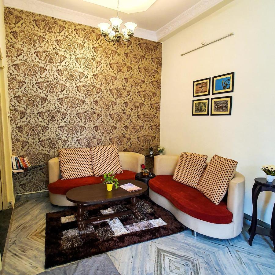 Aditya Premium Homestay- Furnished Air Conditioned- 2Bhk Jabalpur Dış mekan fotoğraf